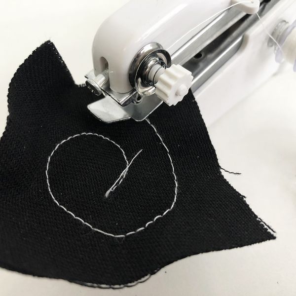 Швейная машинка ручная Handy Stitch фото