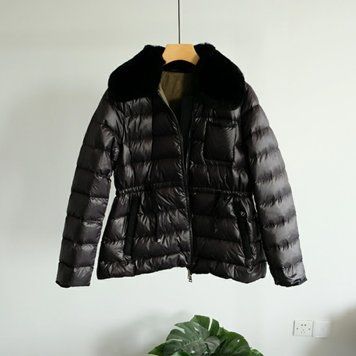 Жіноча куртка з пуху з хутряним коміром, Чорний, L (а3561) фото