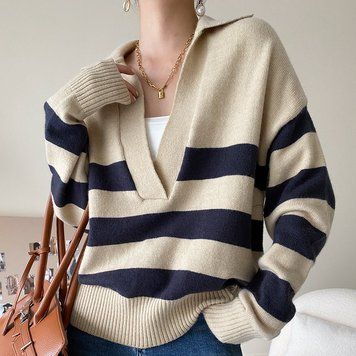 Жіночий в'язаний светр в смужку з V-подібним вирізом S Бежевий (а3596) фото