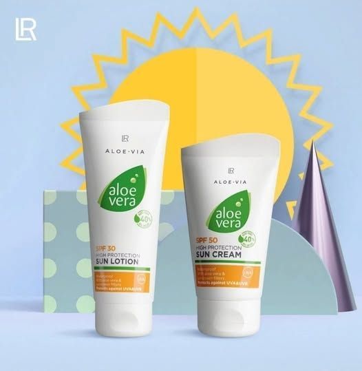 Сонцезахисний лосьйон для шкіри обличчя та тіла LR Aloe Vera Sun з ступенем захисту SPF30, 100 мл фото
