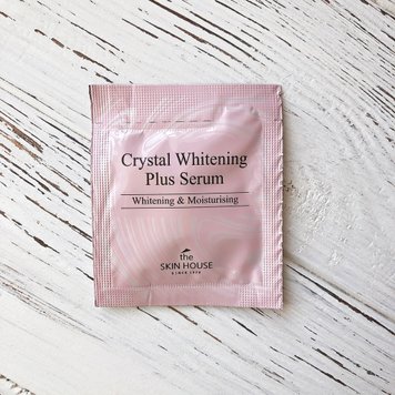 Пробник Сыворотка осветляющая против пигментации кожи лица The Skin House Crystal Whitening Plus Serum, 2 мл фото