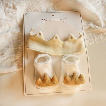 Набор детский корона с носками Chicbaby (Молочный One Size) фото