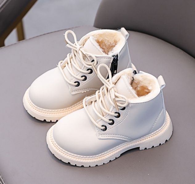 Ботиночки детские зимние с мехом like timberland белые, размер 25 фото