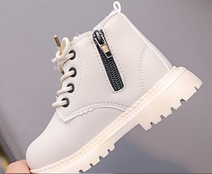 Ботиночки детские зимние с мехом like timberland белые, размер 25 фото