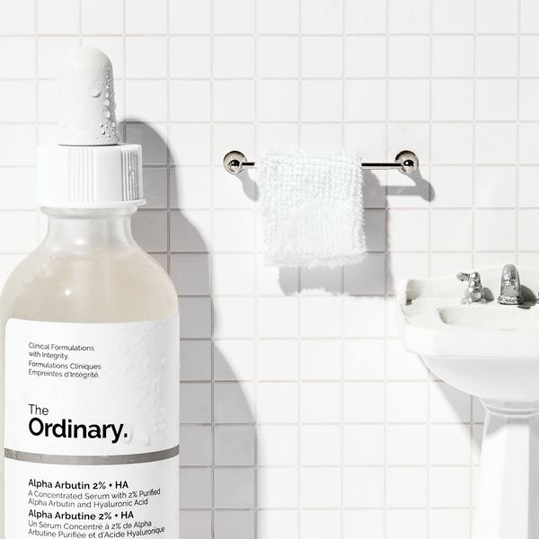 The Ordinary - Alpha Arbutin 2% + HA - Сыворотка с альфа-арбутином 2% и гиалуроновой кислотой - 60ml фото