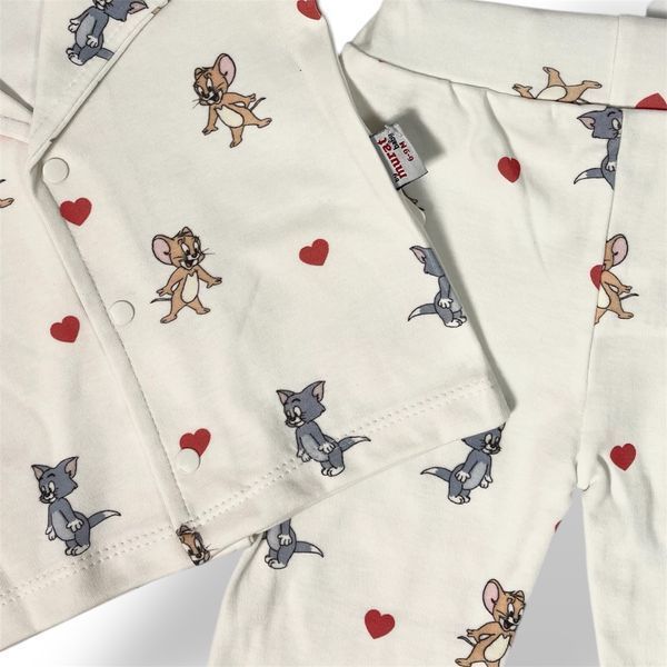 Детская пижама с принтом Том и Джерри &ndash; пижамный комплект для малышей Murat Baby (кофта на кнопках + штаны) Белый, 90 см, 24 месяца фото
