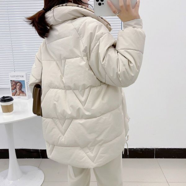 Жіноча куртка з квітчастим підкладом M Молочний (а4029) фото