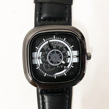 Часы наручные SevenFriday. Цвет: черный фото