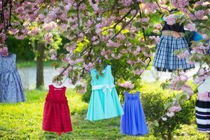 Топ 10 літніх суконь для дівчаток фото