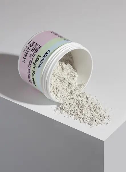 Пудра від чорних цяток на обличчі очищувальна Hollyskin Calamine Magic Powder, 30 г фото